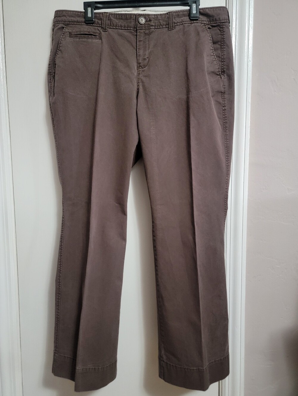 Old Navy brown khaki pants